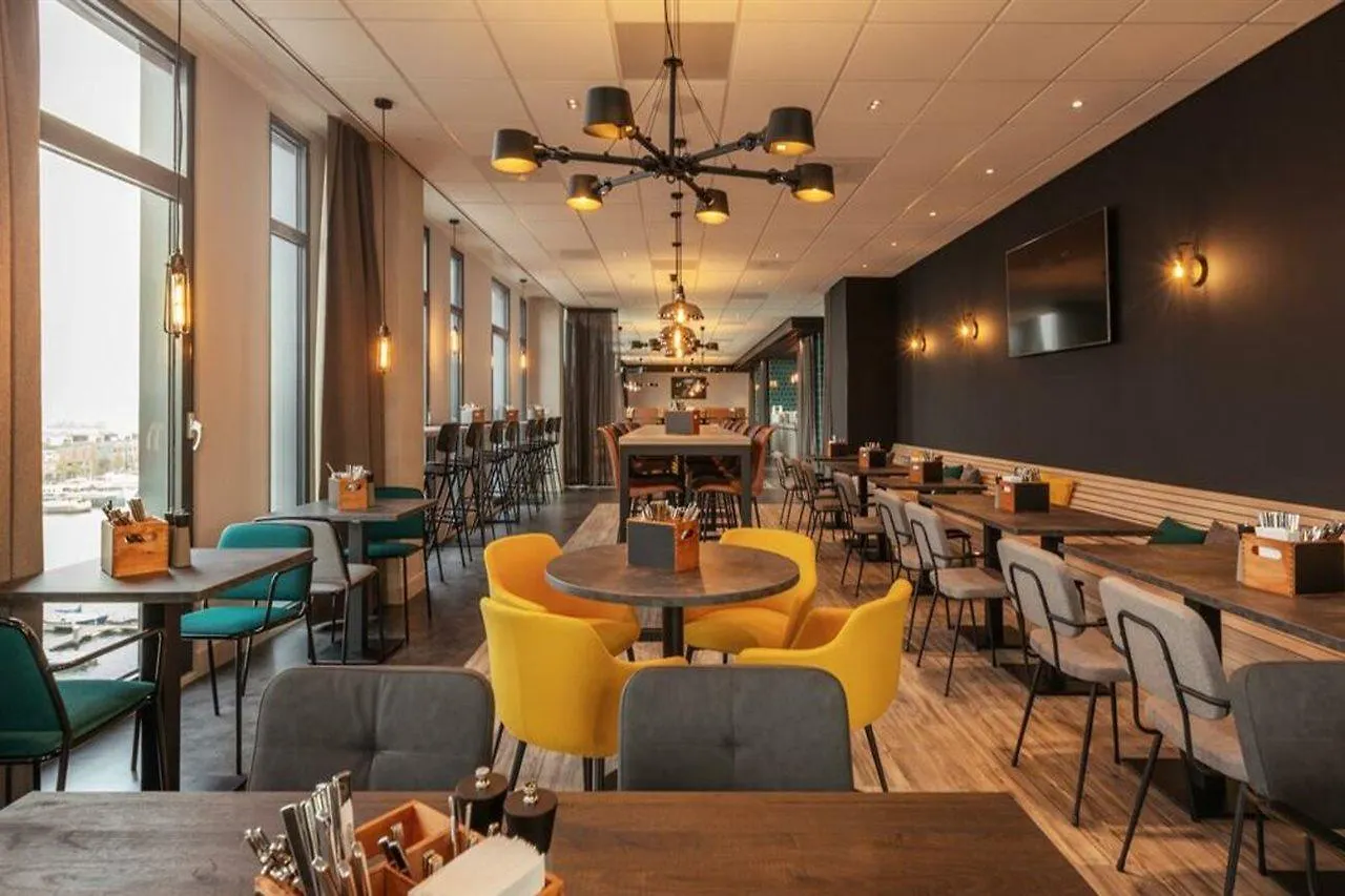 Holiday Inn - The Niu, Fender Amsterdam