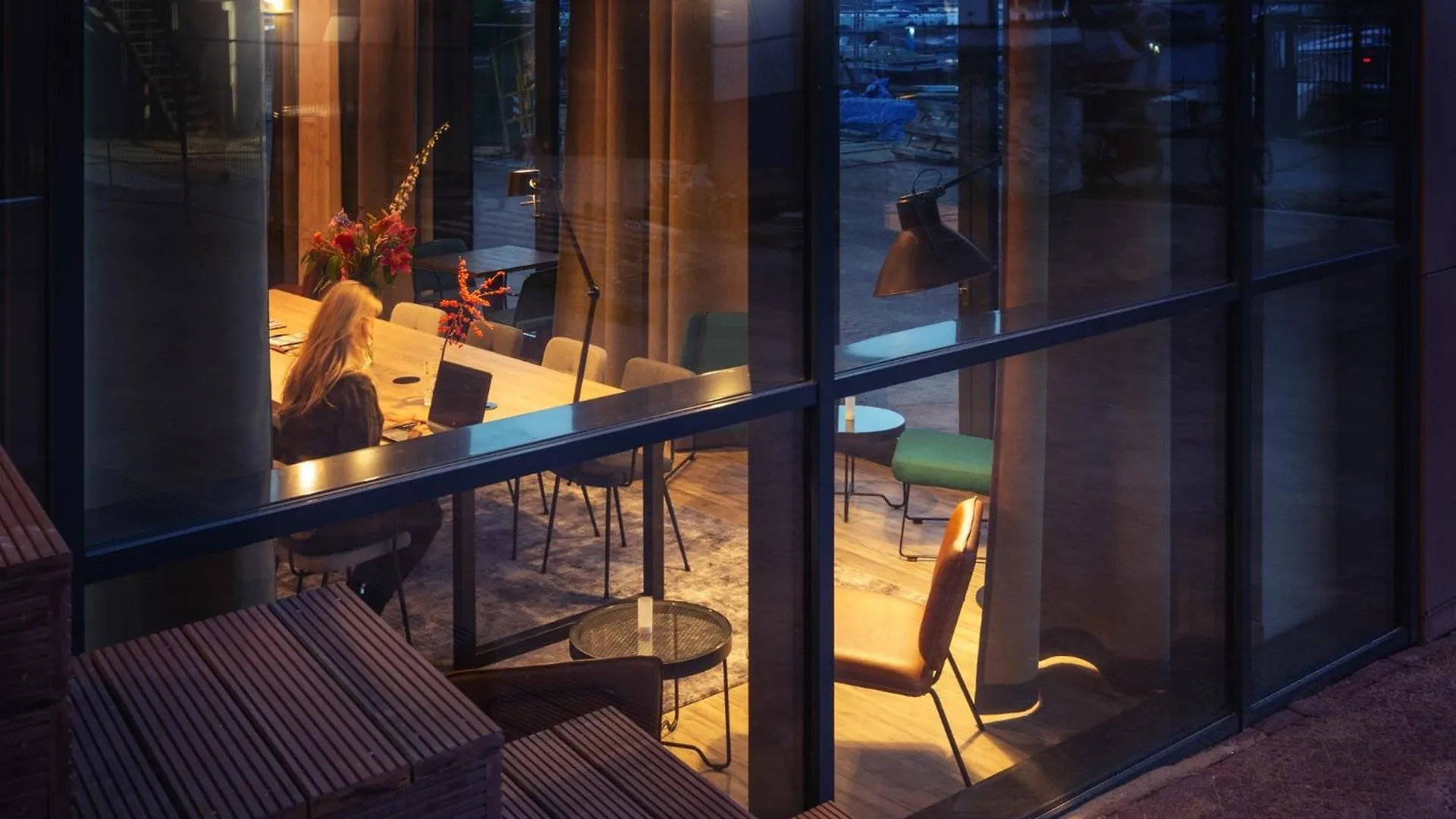 Holiday Inn - The Niu, Fender Amsterdam Hotel