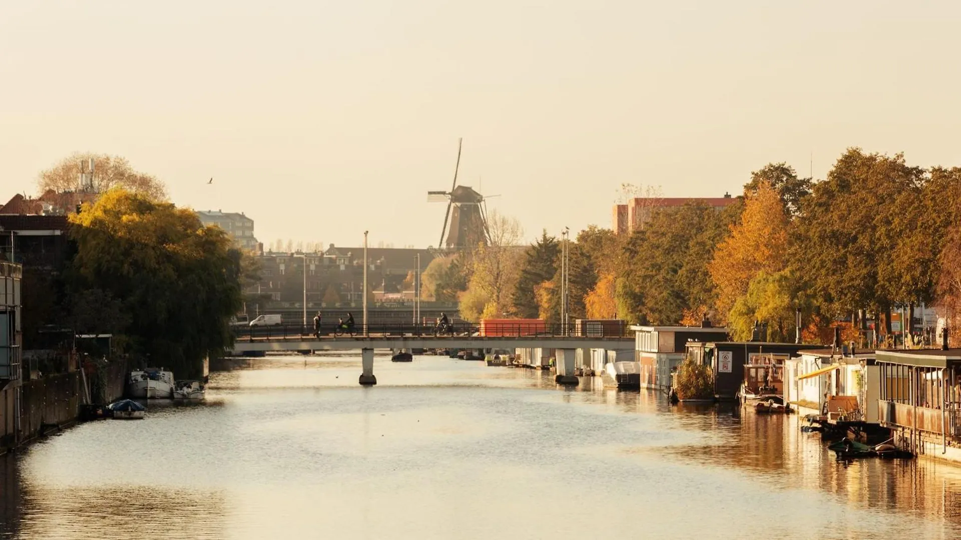 Holiday Inn - The Niu, Fender Amsterdam