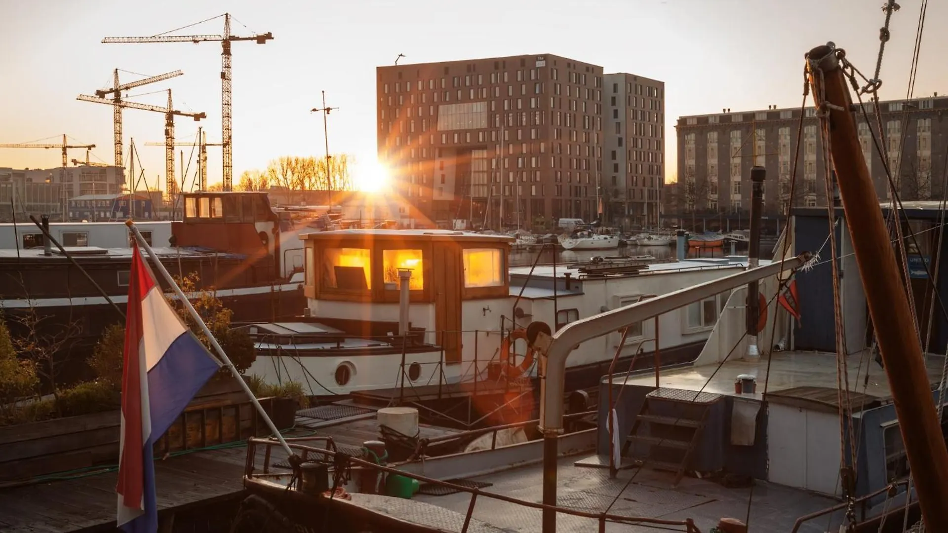 Holiday Inn - The Niu, Fender Amsterdam