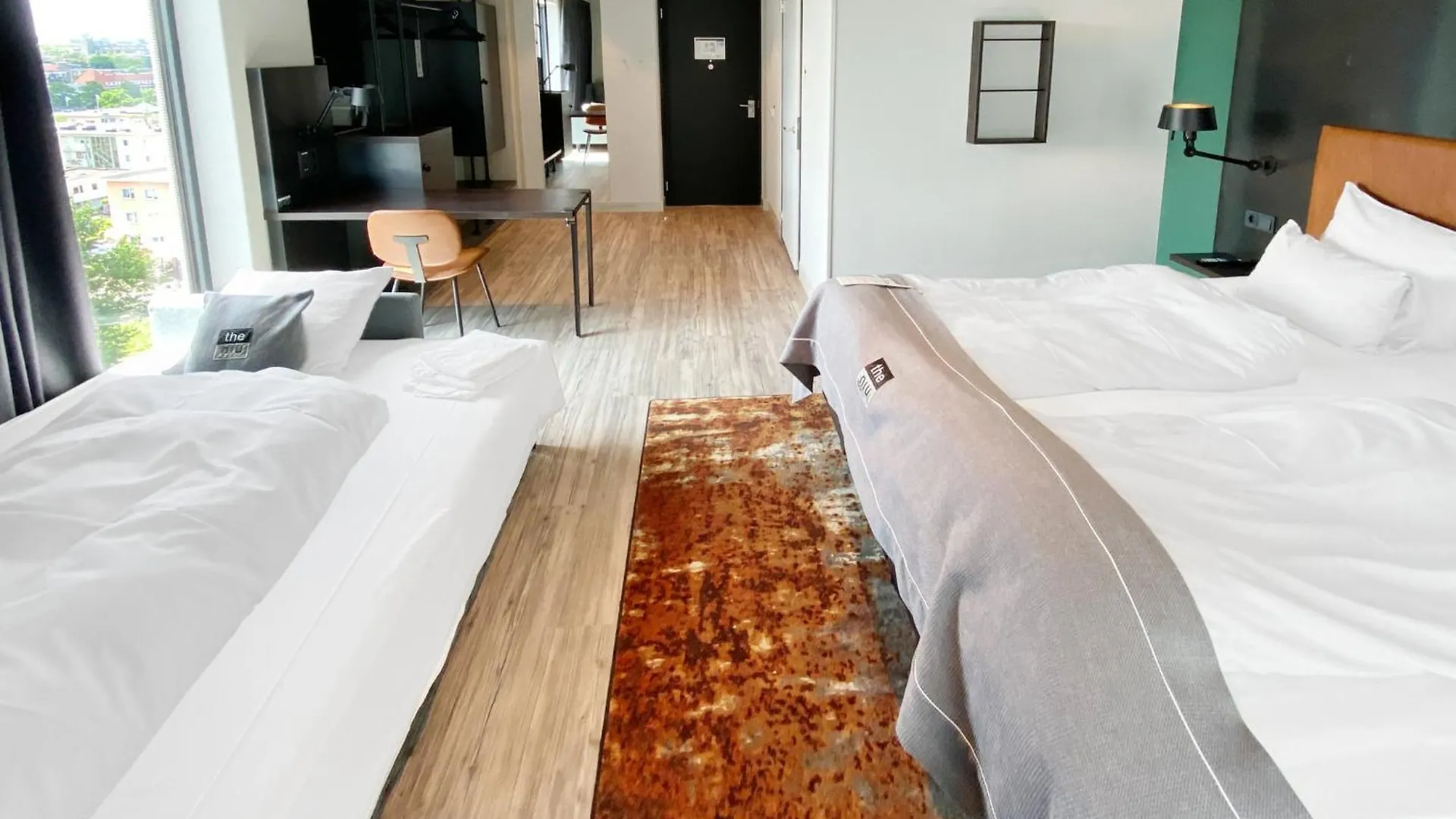 Holiday Inn - The Niu, Fender Amsterdam 4*,  Paesi Bassi