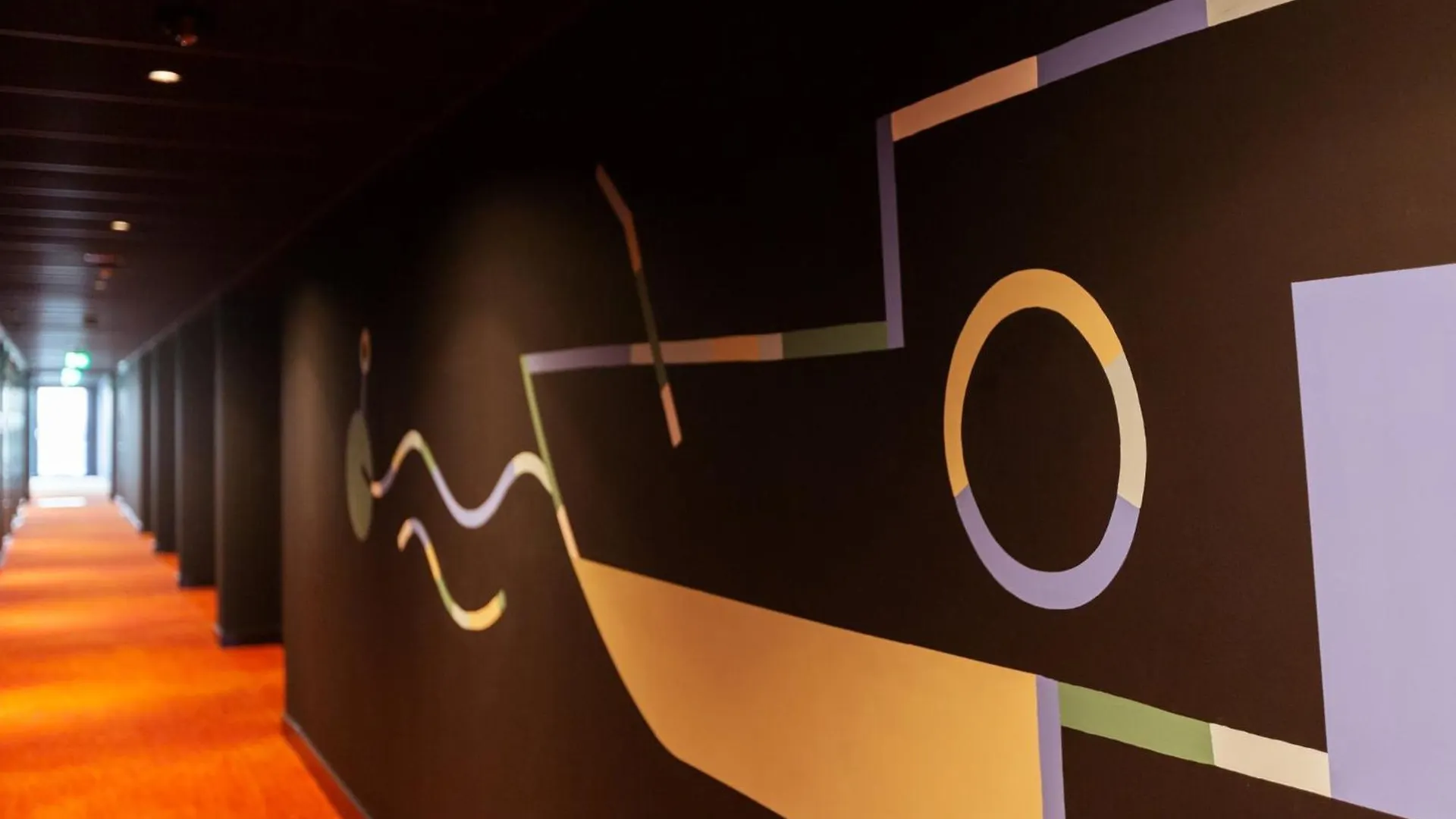 **** Hotel Holiday Inn - The Niu, Fender Amsterdam Holland