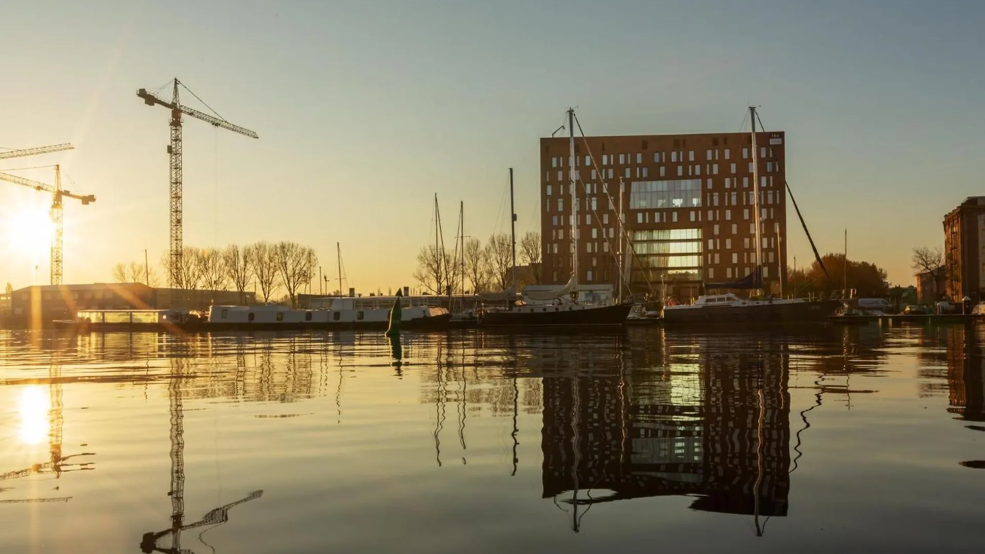 Holiday Inn - The Niu, Fender Amsterdam 4*,  Holland