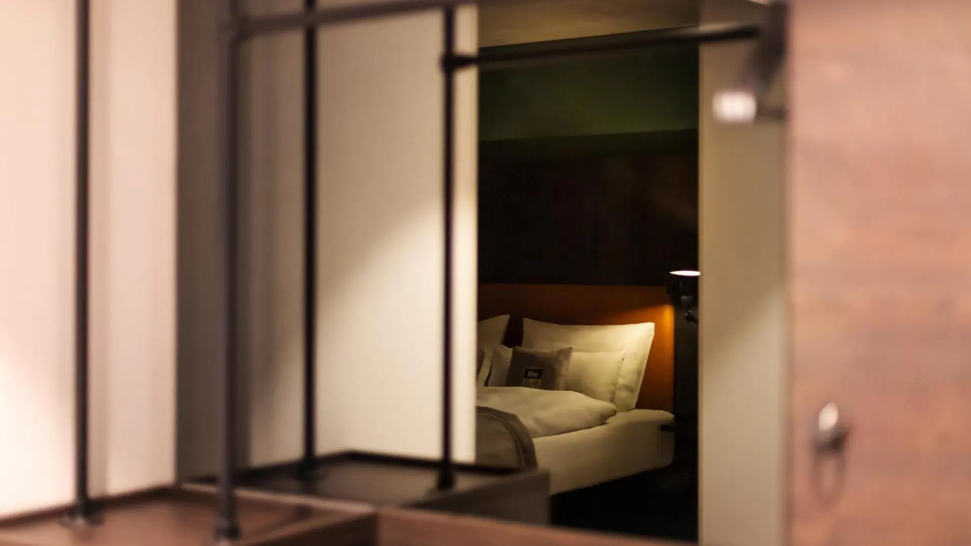 Holiday Inn - The Niu, Fender Амстердам