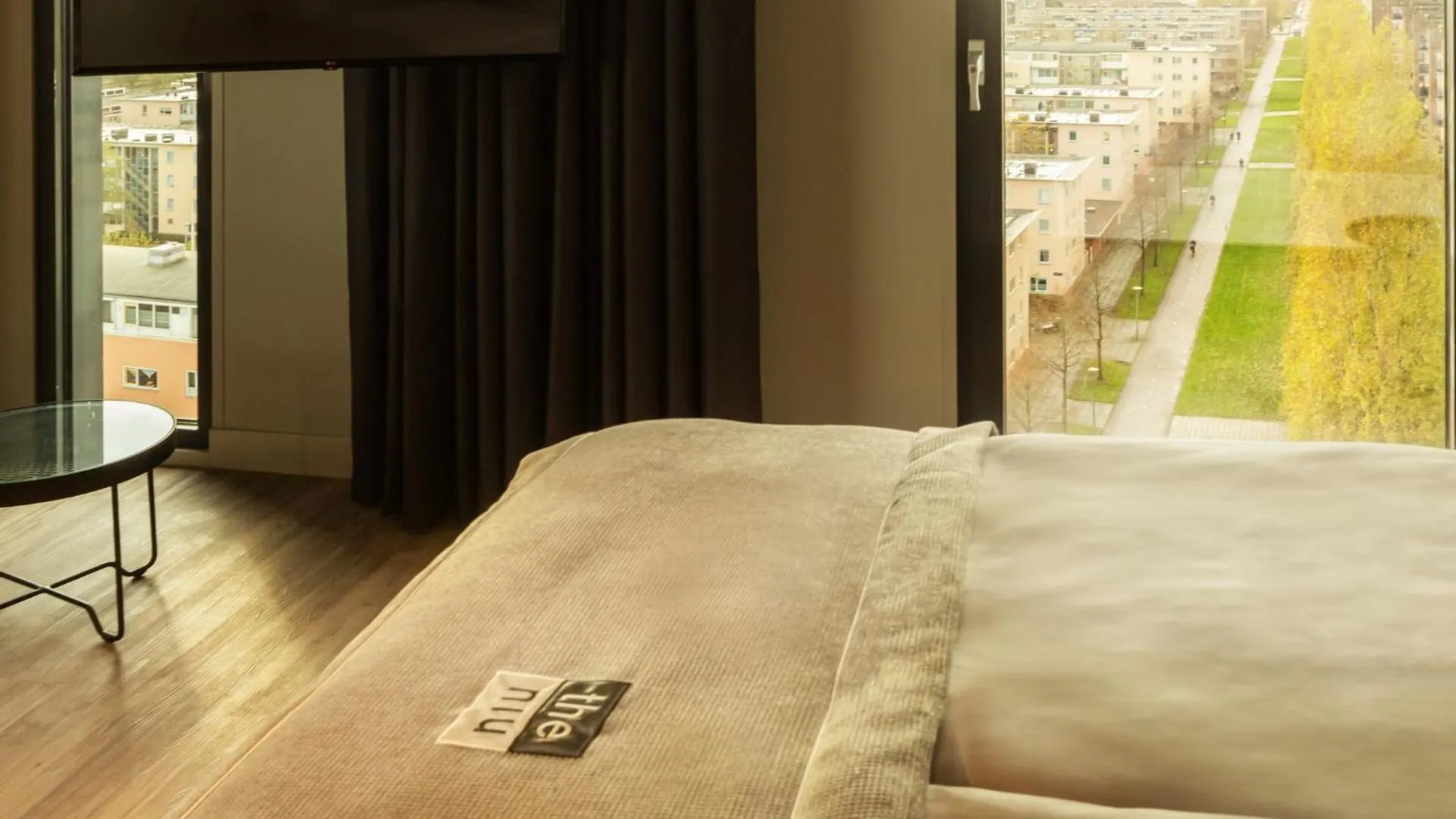 Holiday Inn - The Niu, Fender Amsterdam Hotel