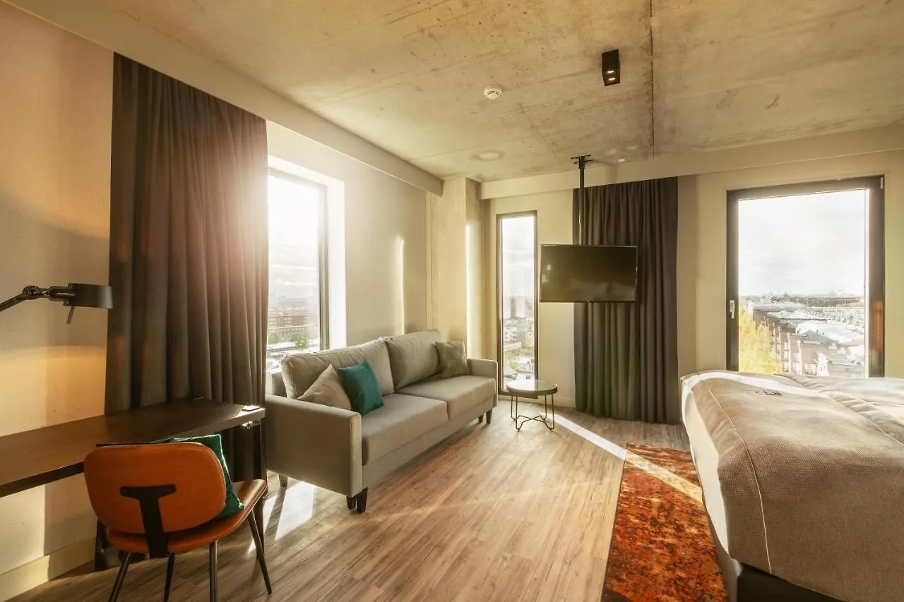 Holiday Inn - The Niu, Fender Амстердам Отель