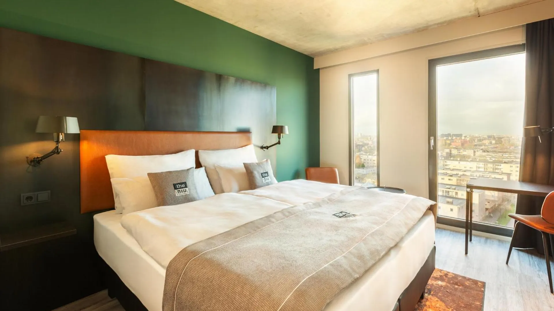 Szálloda Holiday Inn - The Niu, Fender Amszterdam